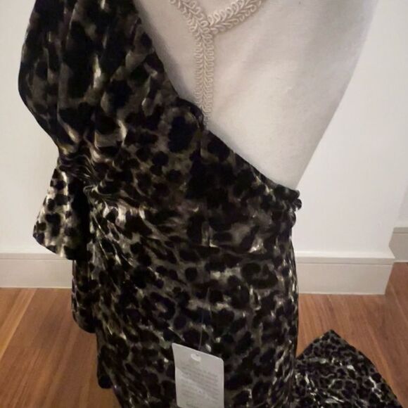 Sho by Tadishi gown NWT - Picture 8 of 16